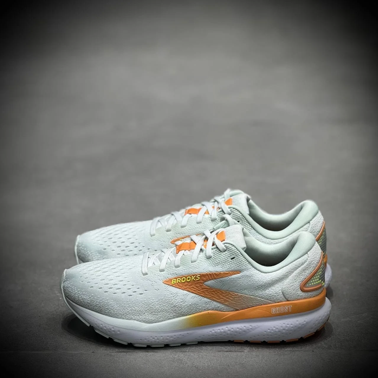 کتونی پیاده روی بروکس brooks ghost 16-1