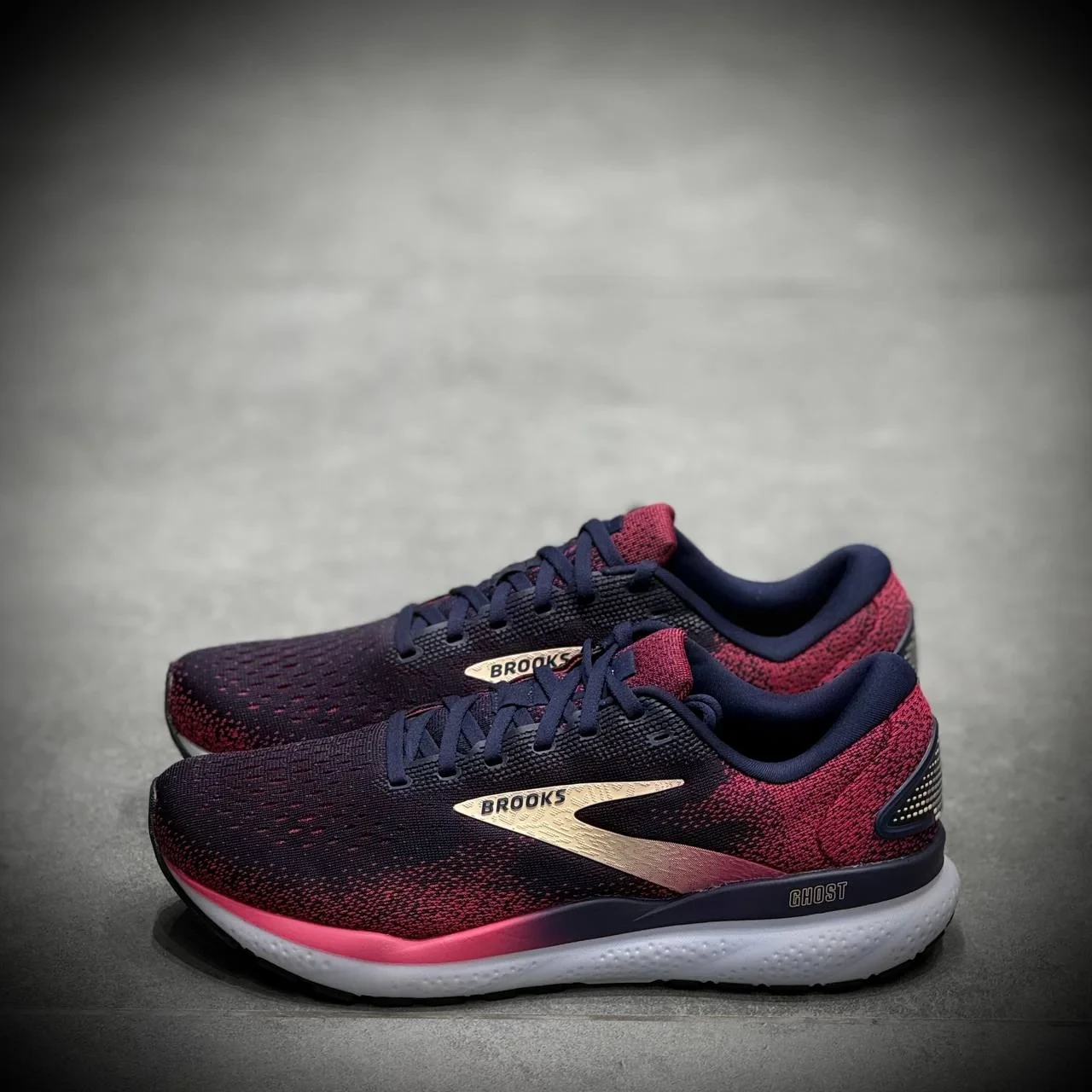 کتونی پیاده روی بروکس brooks ghost 16-5