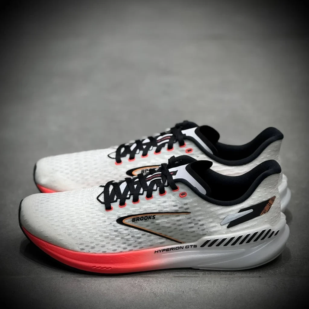 کتونی پیاده روی بروکس brooks hyperion gts-1