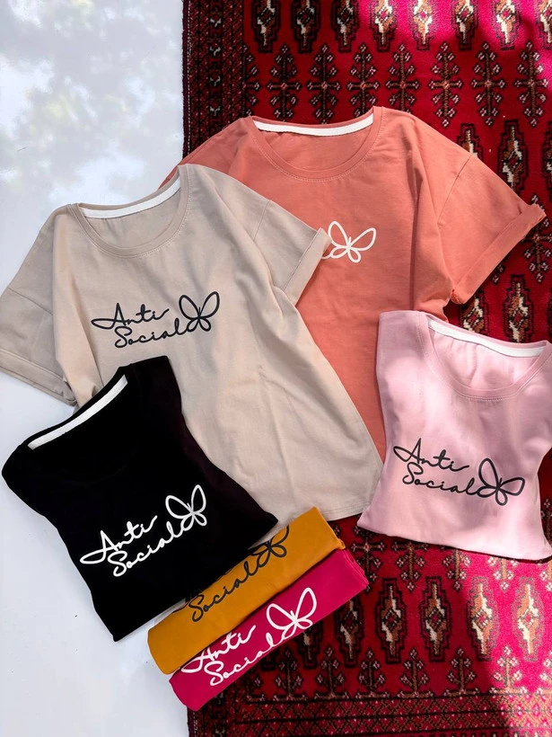 کراپ آستین سه رب طرح پروانه جنس نخپنبه