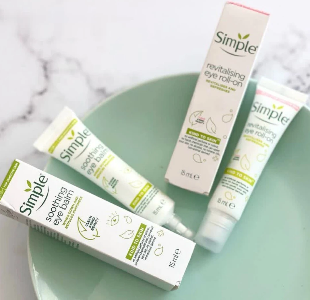 کرم دور چشم سیمپل مدل سوتینگ بالم Soothing Balm