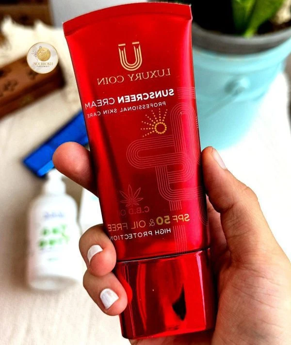 کرم ضدآفتاب spf50 لاکچری کوین اصل فرانسه-50میل