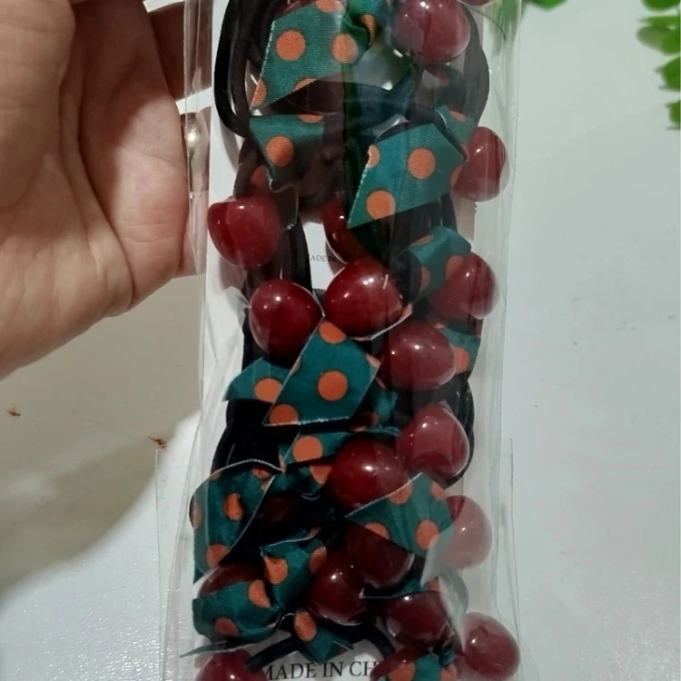 کش مو گیلاسی رنگ زرشکی