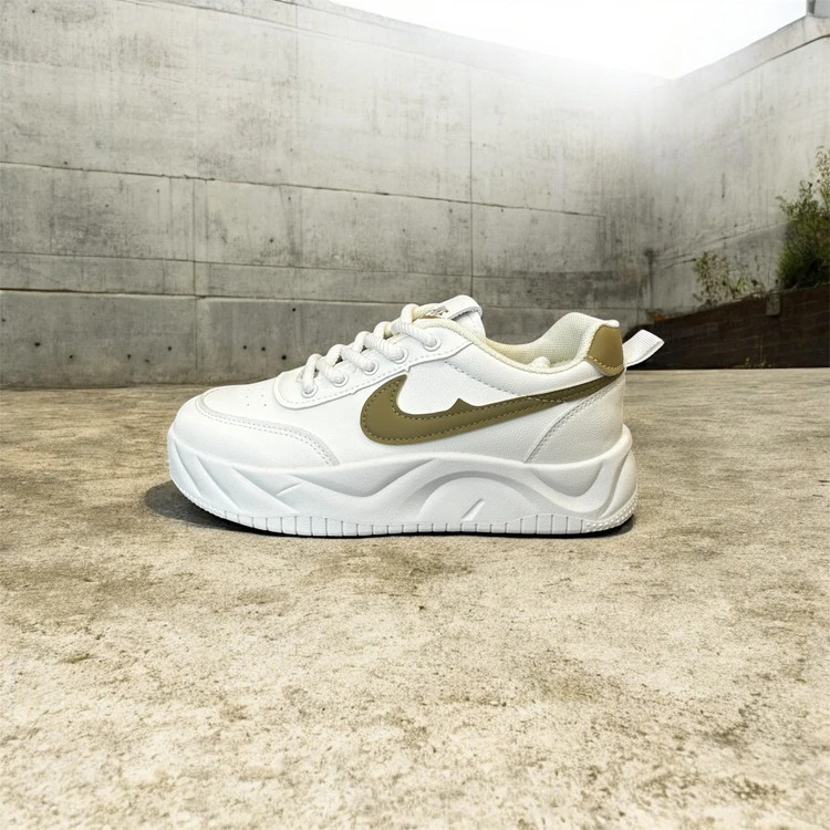 کفش کتونی زنانه خارجی ،نایک NIKE ،استایل ،سبک و طبی | در دو رنگ