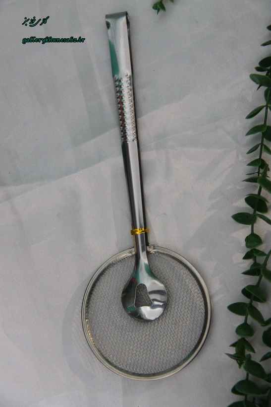 کفگیر روغن گیر استیل