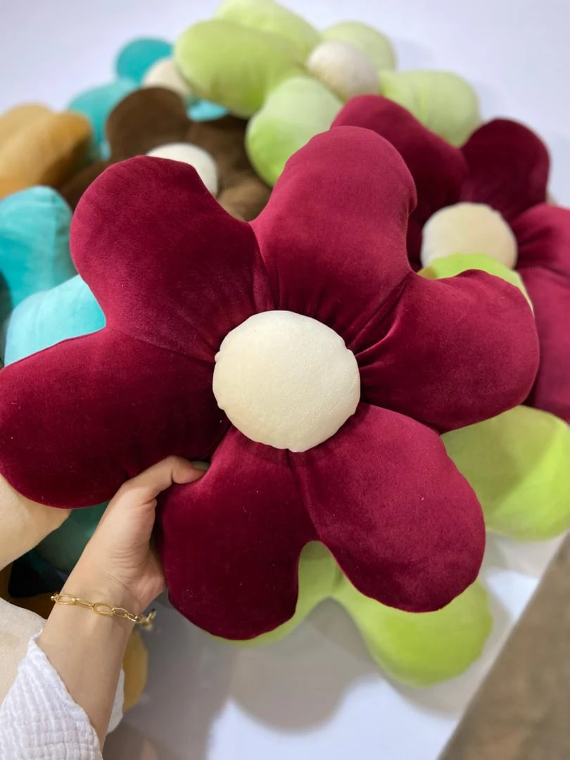 کوسن طرح گل مخمل وارداتی سبز سدری