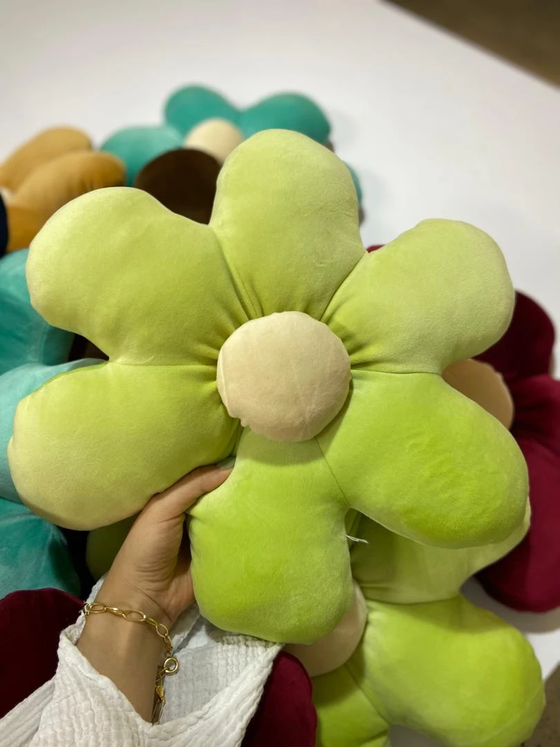 کوسن طرح گل مخمل وارداتی طوسی