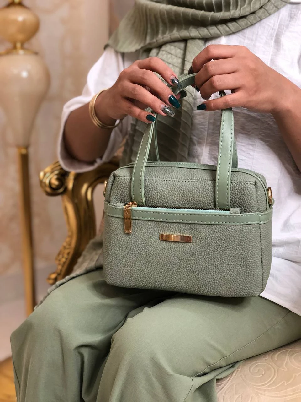 کیف دوشی زنانه پاسپورتی