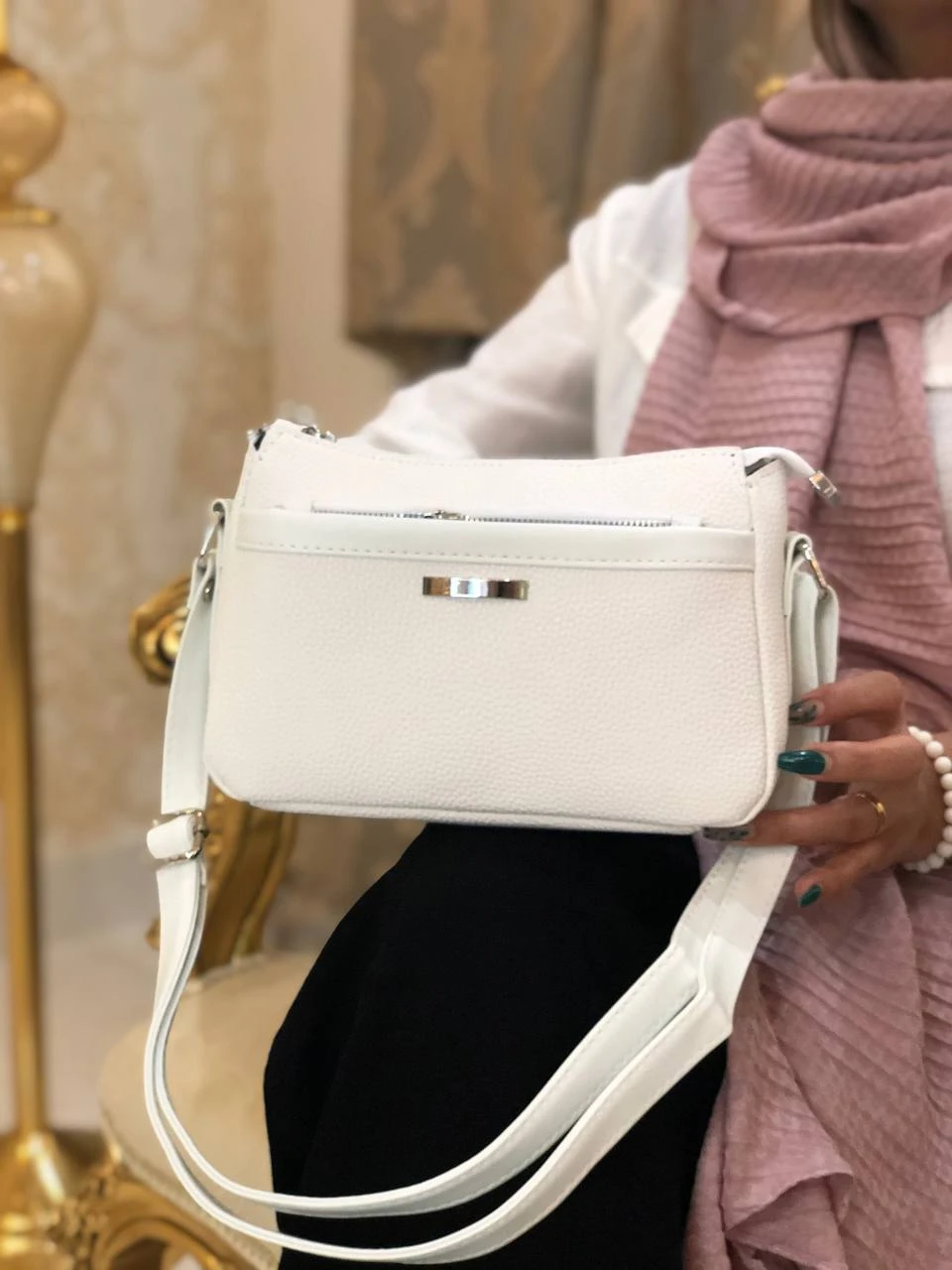 کیف رودوشی زنانه جادار چرم شرانگ