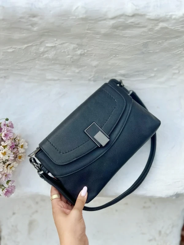 کیف زنانه برند DKNY