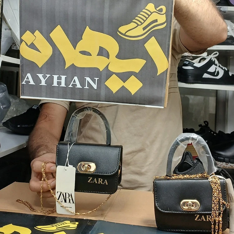 کیف زنانه پاسپورتی کد ۱۵۶