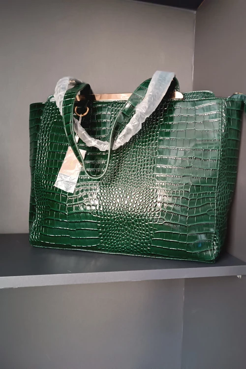 کیف سایز بزرگ کارپیسا