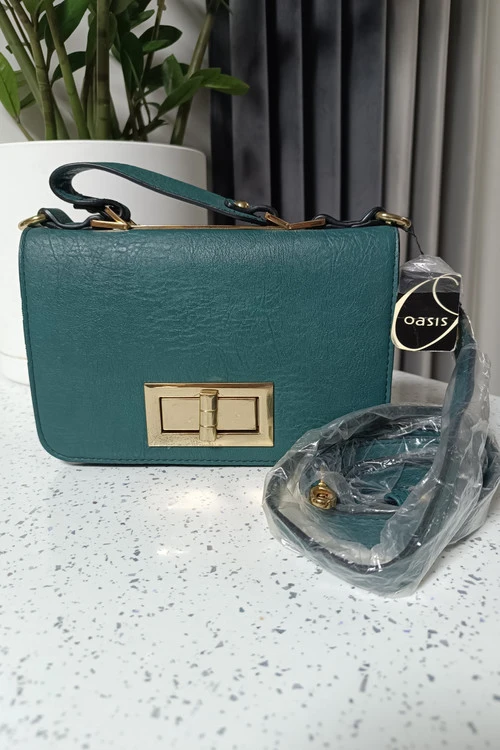 کیف چرم اواسیس
