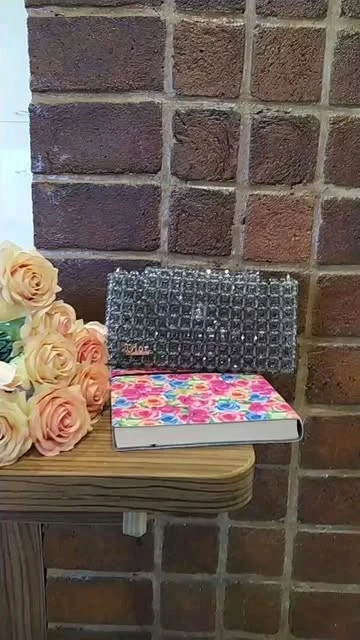 کیف کریستالی مجلسی زنانه بسیار جادار و خاص👸🏻👛