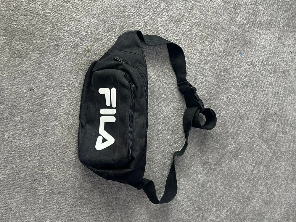 کیف کمری اورجینال مشکی- FILA-استوک مارکباز