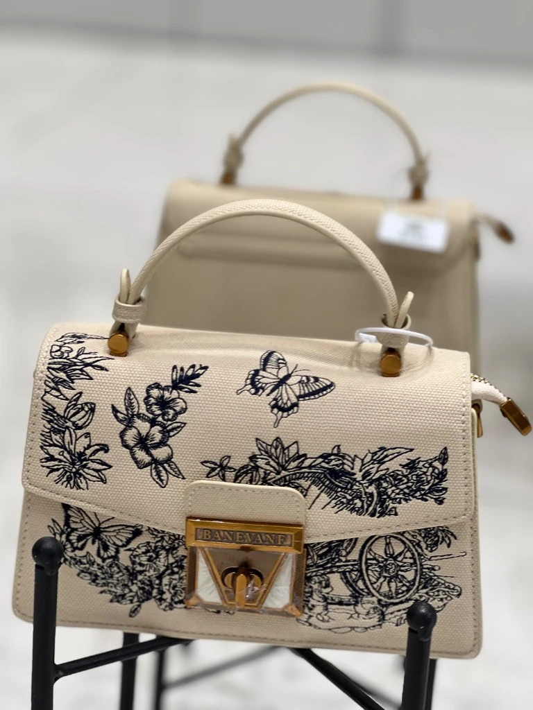 کیف گلدوزی یراق