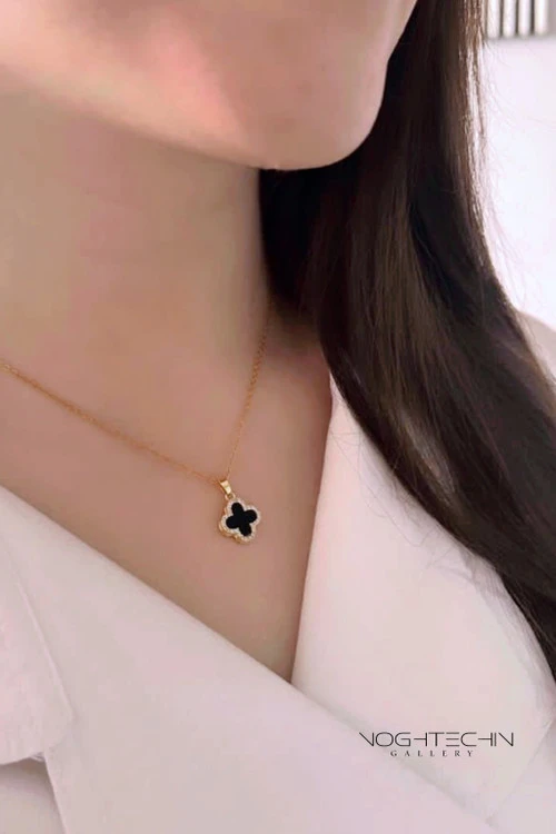 گردنبند زنانه برند وای اِس ایکس مدل دو رو نگینی استیل رنگ ثابت وضد حساسیت