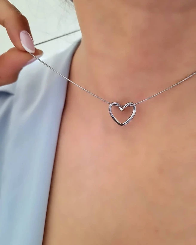 گردنبند قلب با زنجیر ماری طلایی و نقره ای