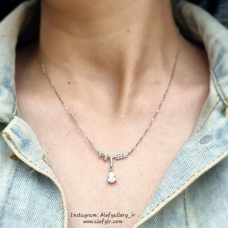 گردنبند نقره طرح برگ اشک آویز (ارسال رایگان) کد 250073