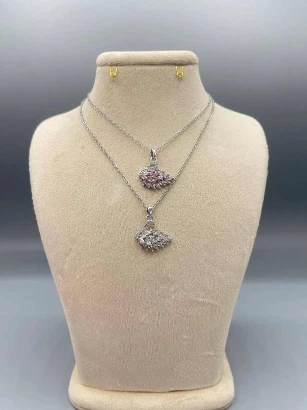 گردنبند های جواهری قو🦢