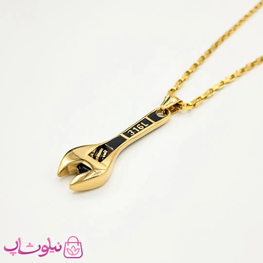 گردنبند پسرانه مدل آچار طلایی استیل کد 210