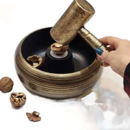 گردو شکن کاسه ای طرح چوب دورنیکو DORNIKO