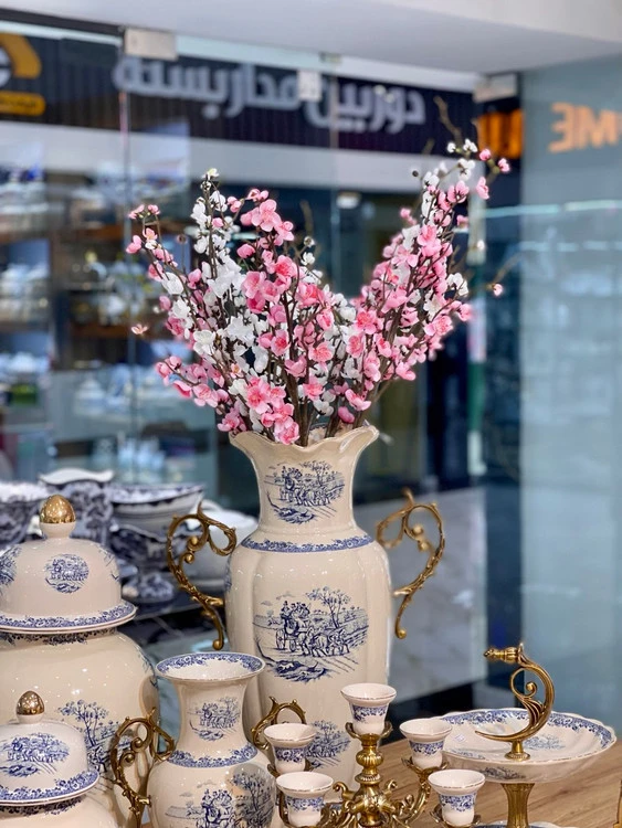 گلدان بزرگ از سری پذیرایی Victoria