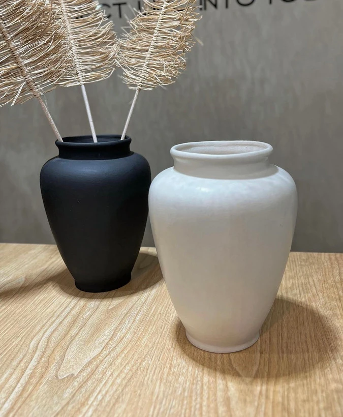 گلدان کوزه ای ساده