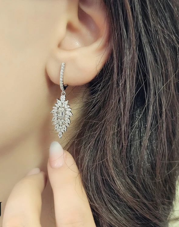 گوشواره آویز نقره جواهری کد G1A1