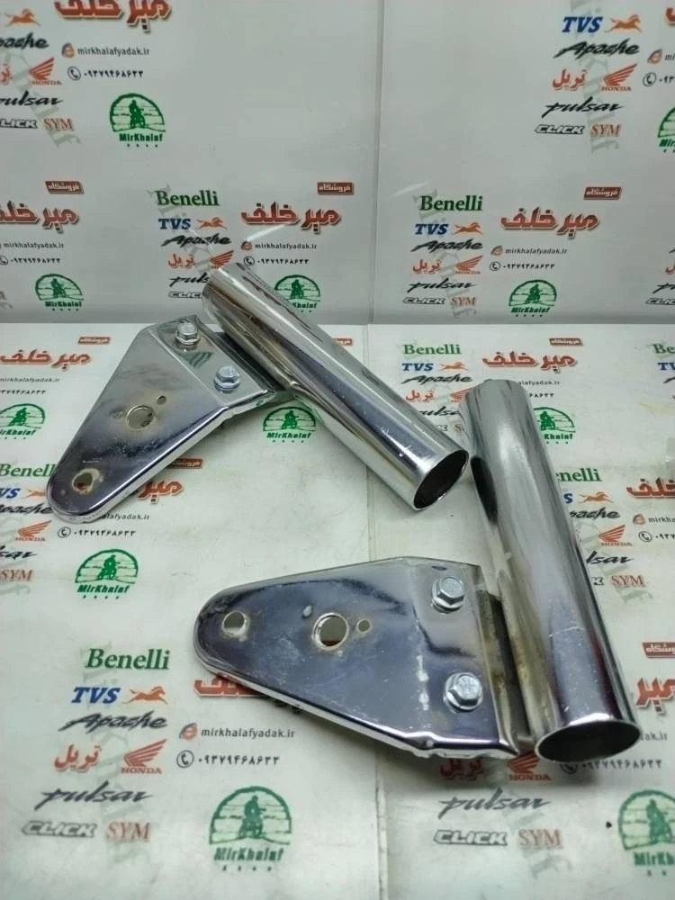 گوشواره اهن کشی چراغ جلو موتور پالس 180 ug3 (هندلی) چراغ گرد (جفتی)