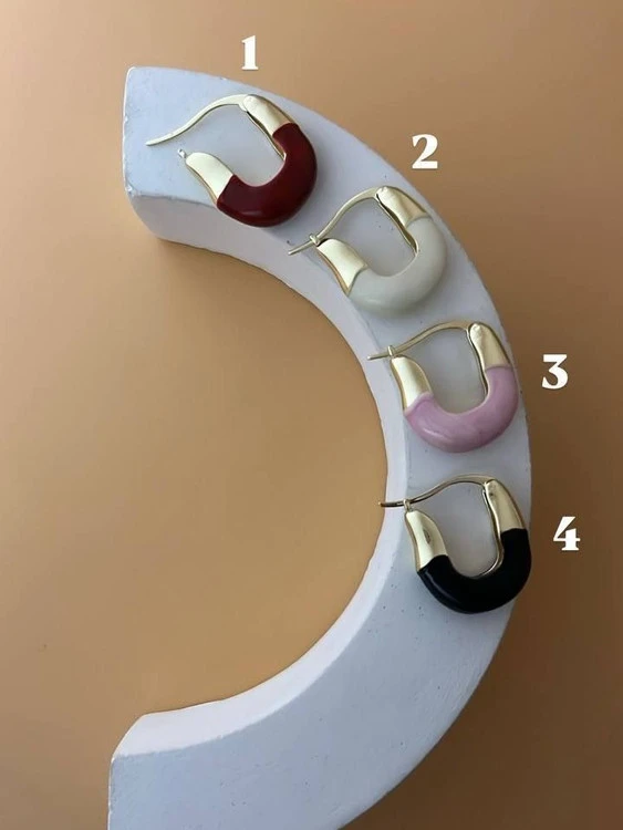 گوشواره میناکاری مدل U