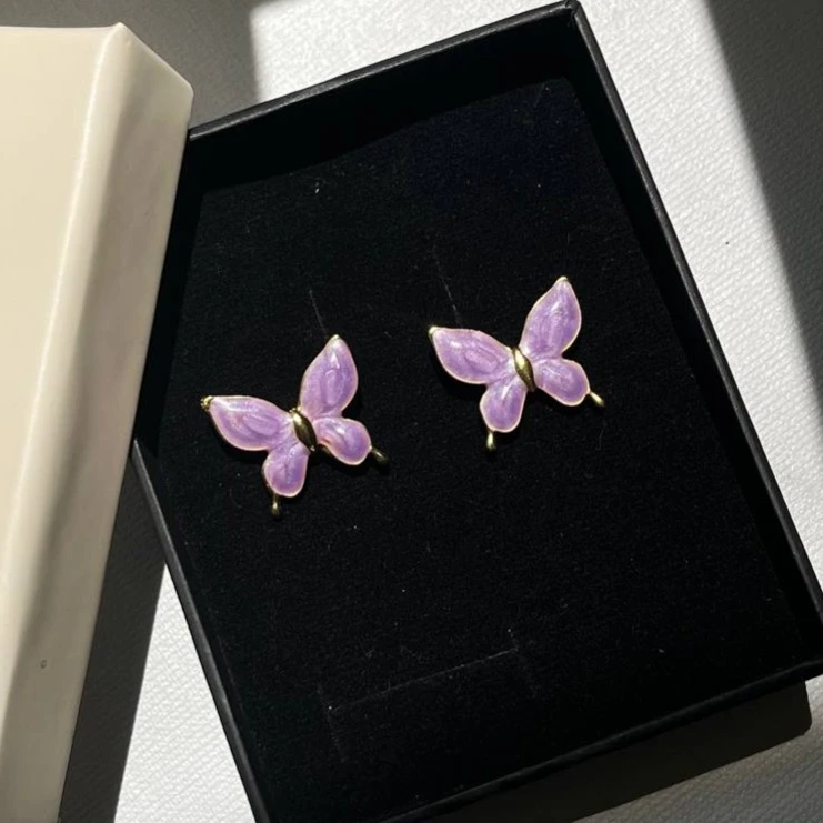 گوشواره پروانه ای یاسی میناکاری