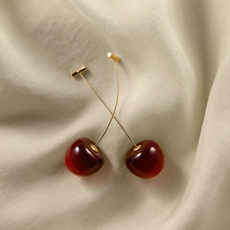گوشواره گیلاسی لاوپوشن