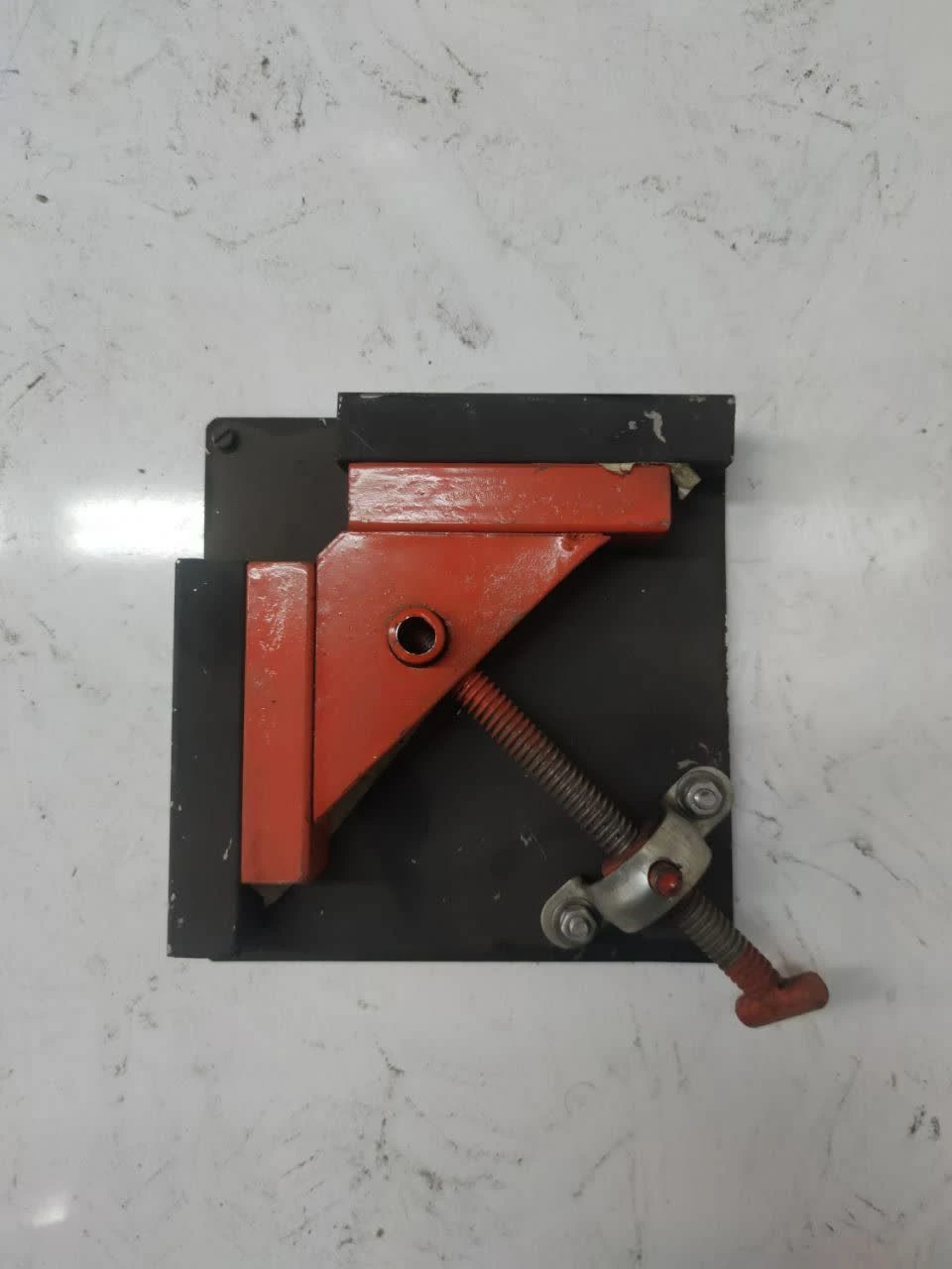 گونیا کنج نجاری و آهنگری فلزی