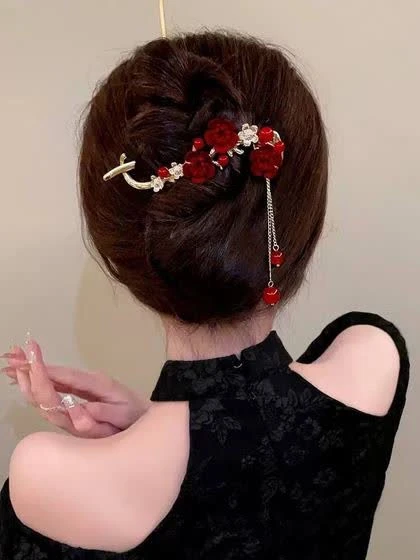 گیره آبشاری گل قرمز