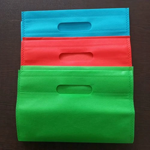 یک عدد ساک پارچه ای تبلیغاتی 25در35 در رنگهای مختلف کد 010704